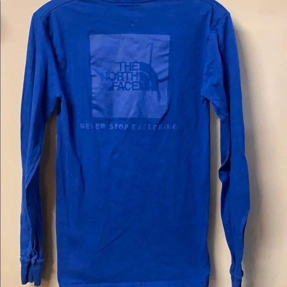 MEN’S Northface XXS Longsleeve Shirt